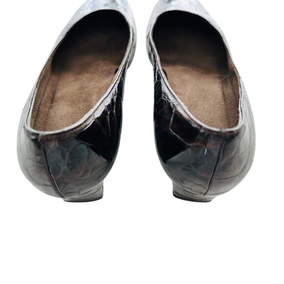 Stuart Weitzman Brown Wedge Tortoise Embossed Patent Leather Size 7.5 Round Toe - Picture 4 of 7